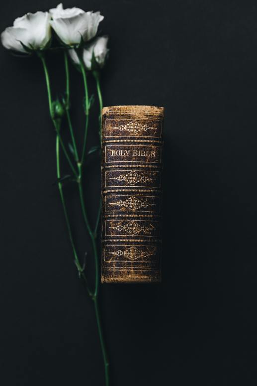 bible wedding flowers